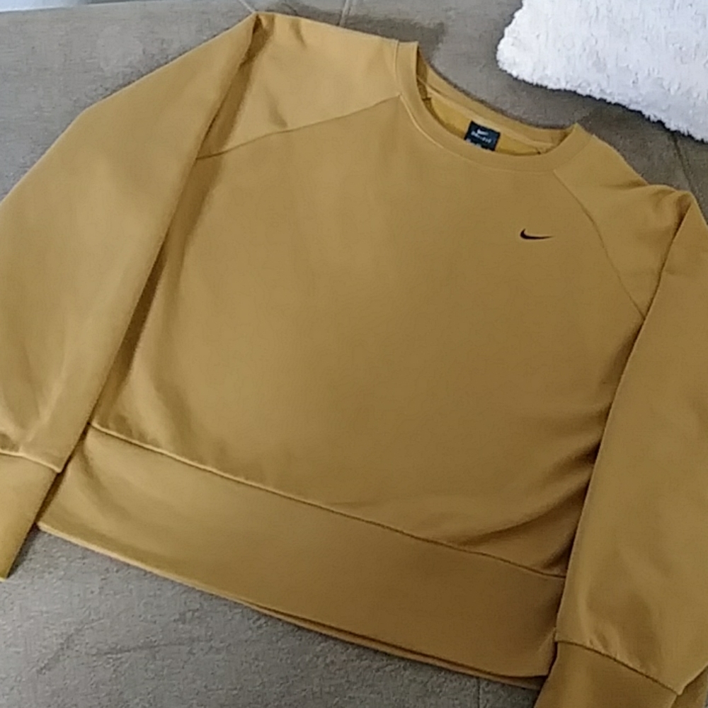 Nike sweater